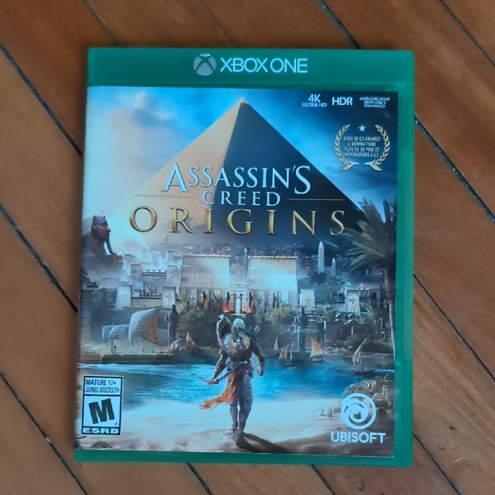 Assassin's Creed Origins for Xbox One - Green Case